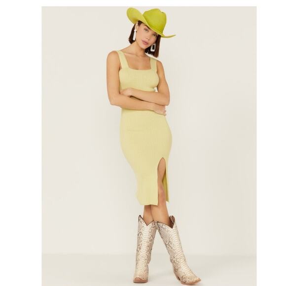 Shyanne Women's Green Western Ribbed Sweater Knit Midi Bodycon Dress Sz M - Picture 1 of 11